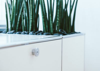 usm-sideboard-klappe-detail