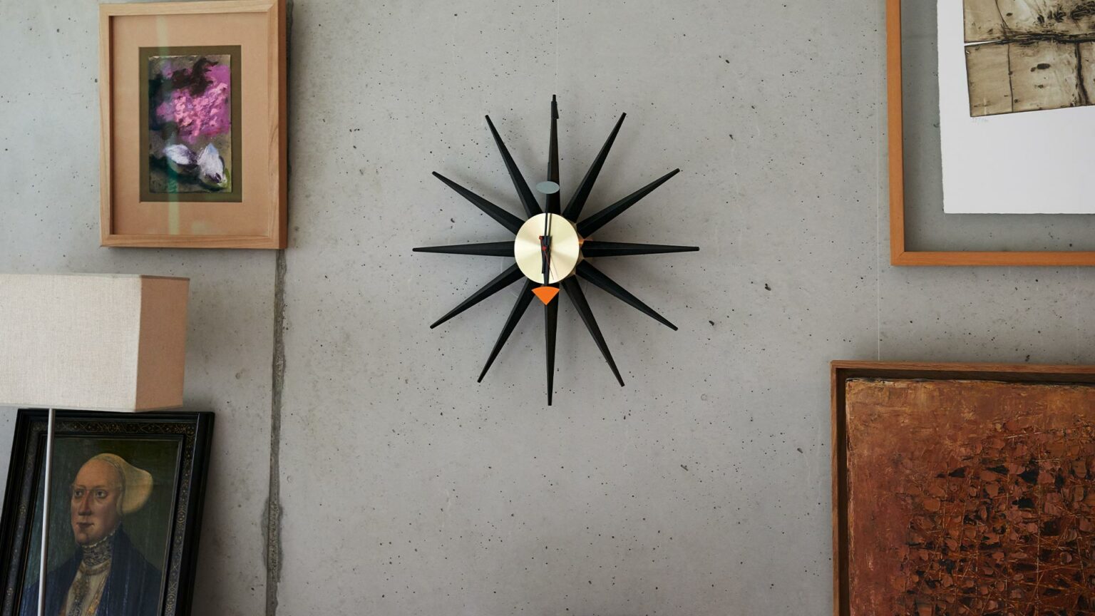 Vitra-Sunburst-Clock-Ambiente5