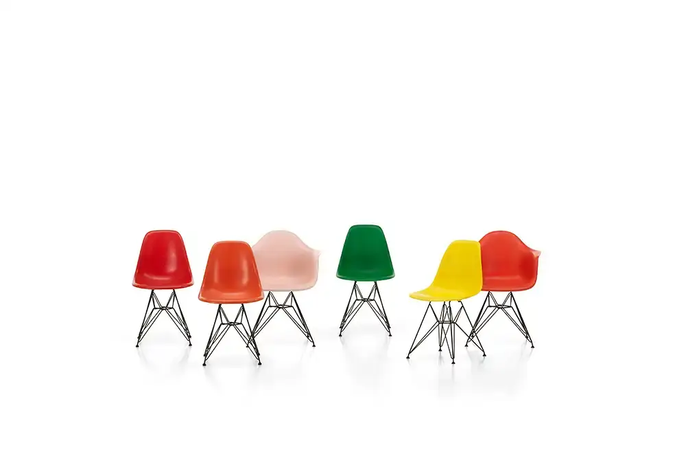 Vitra-DSR-Eames-Plastic-Chair-Ansicht2