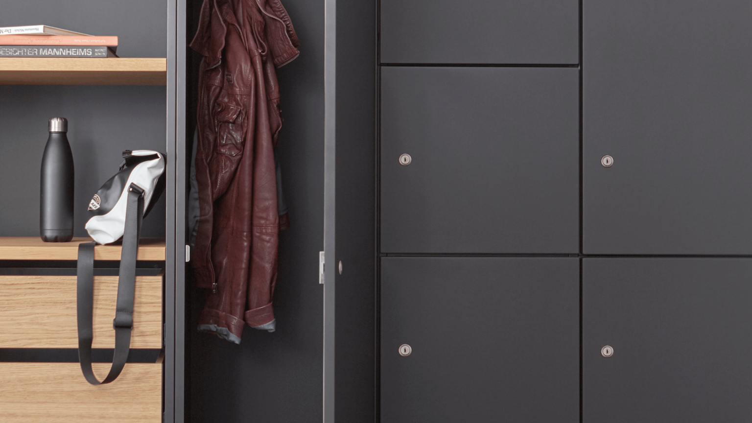 werner works lockers garderobe arbeitsplatz büro sicher modular holz