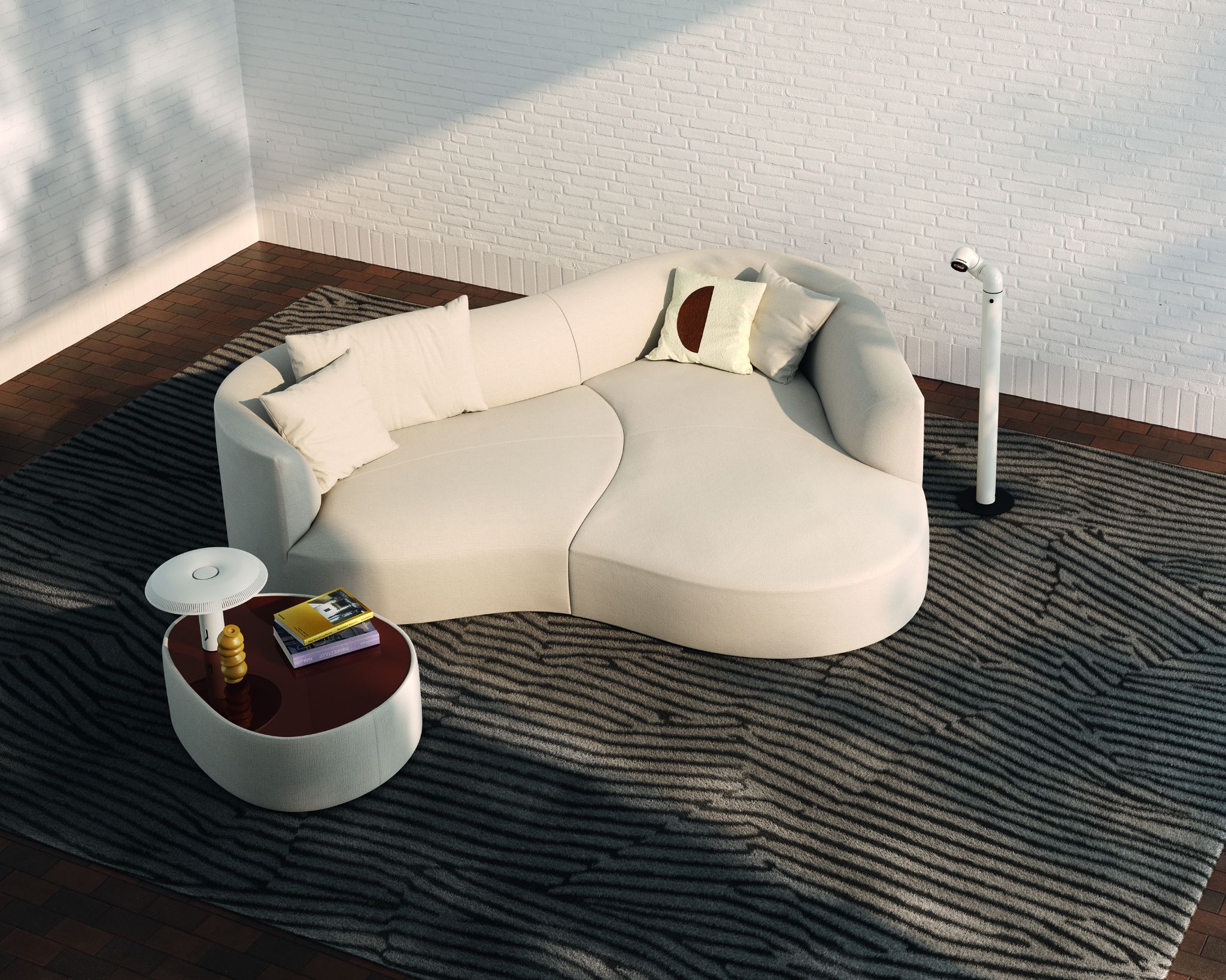 Modernes beiges Sofa im stilvollen Wohnzimmer