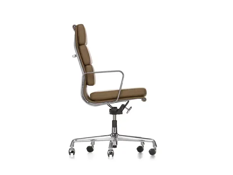 Vitra Sessel EA 124 Mit Hocker EA 125 Stoff